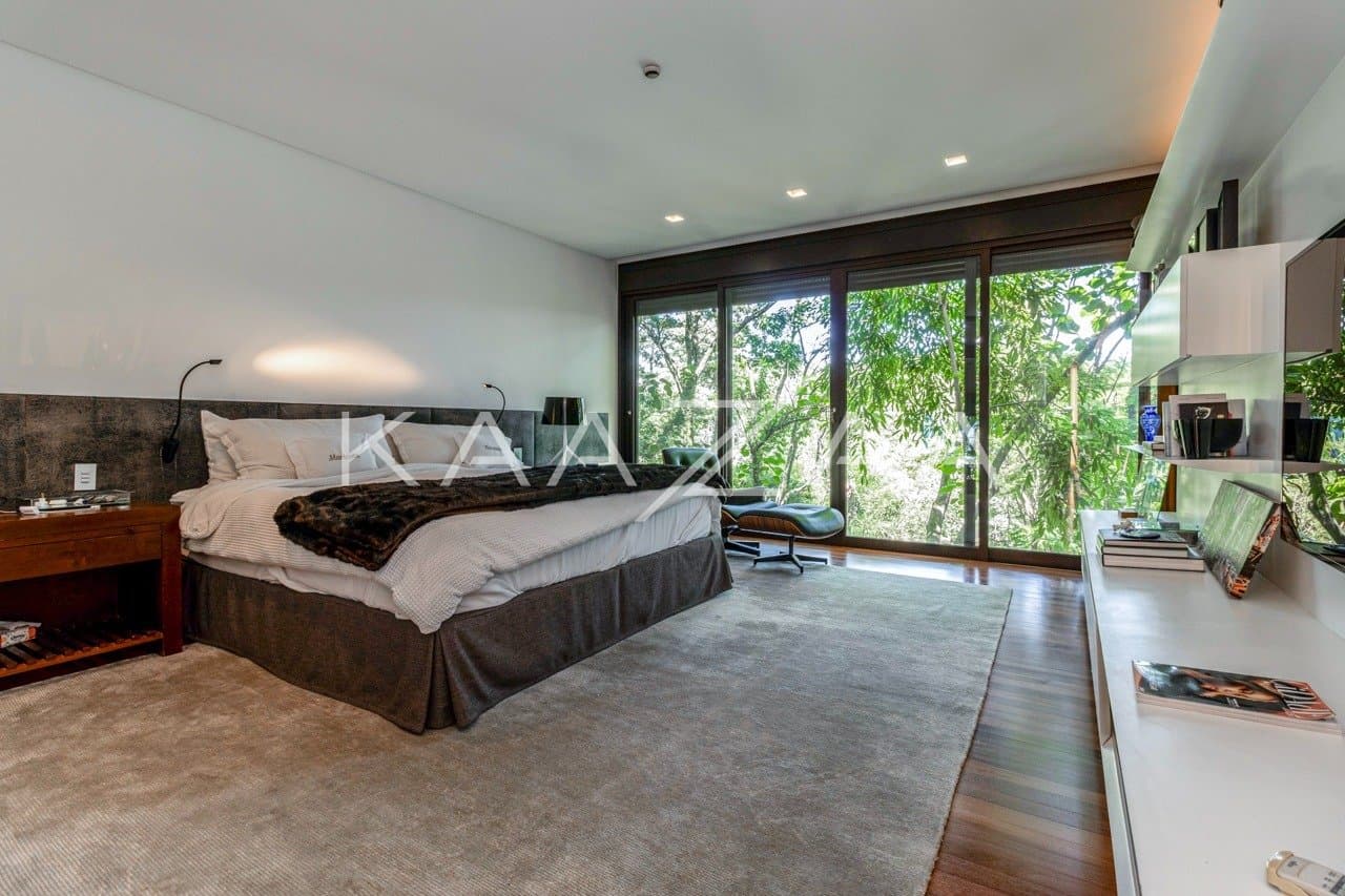 Na mata, no declive: vista e arquitetura extraordinárias na Cidade Jardim - Foto 32