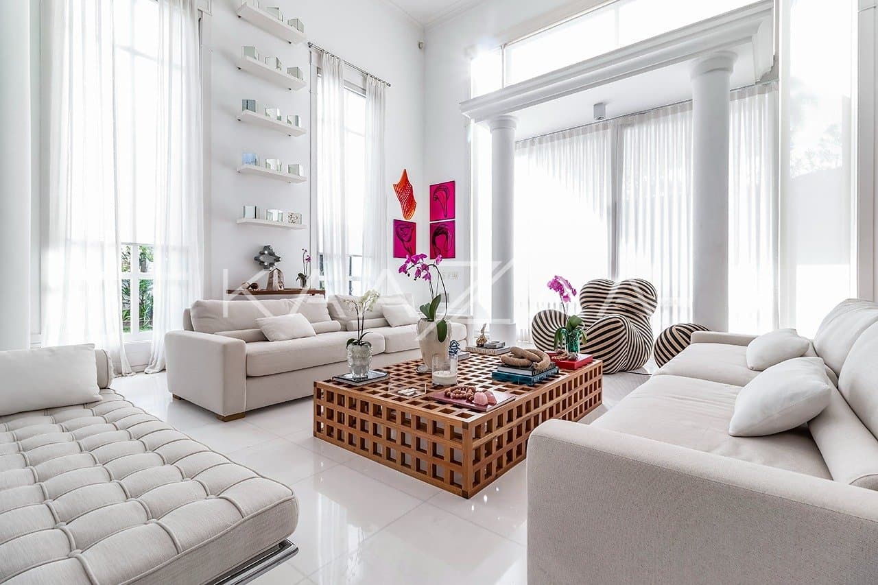 Entre o clássico e o moderno, o tom perfeito da elegância. Casa no Jardim Guedala. - Foto 7
