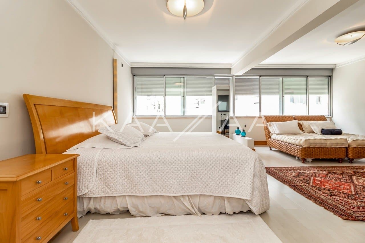 Apartamento aprazível para viver rodeado de comodidades. Localização cobiçada Jardins. - Foto 13